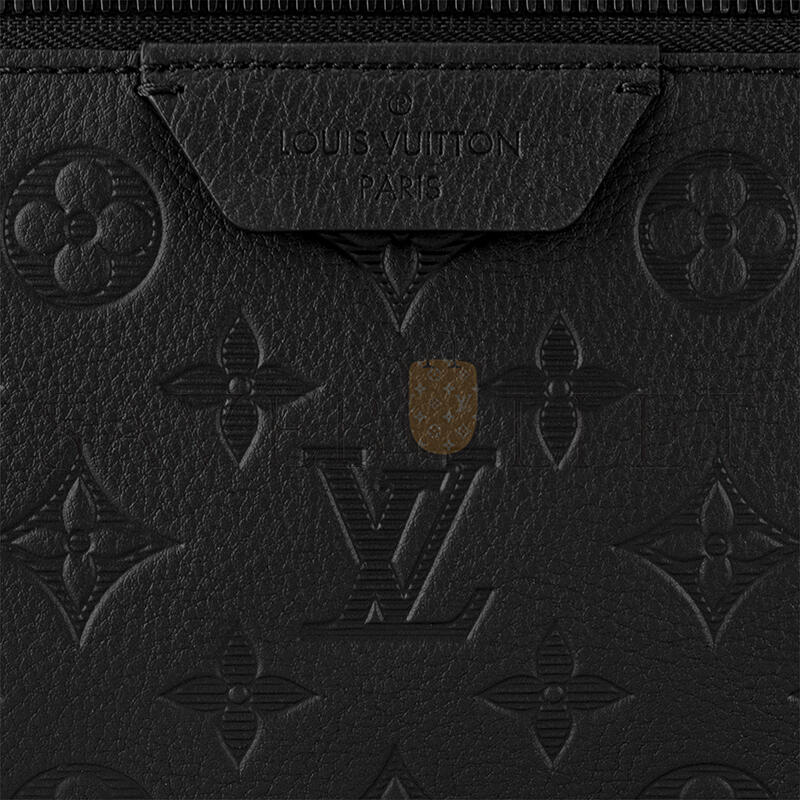 LOUIS VUITTON DISCOVERY BACKPACK PM M46553 (38*29*20cm)